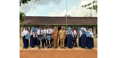 PENYERAHAN PIAGAM CLASS MEET